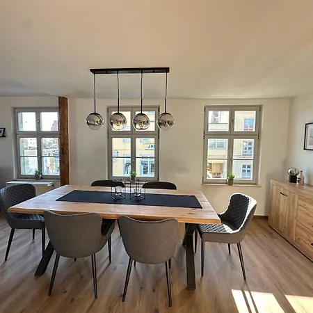 Hafenapartment Schipperhus Mit Wasserblick * Stralsund